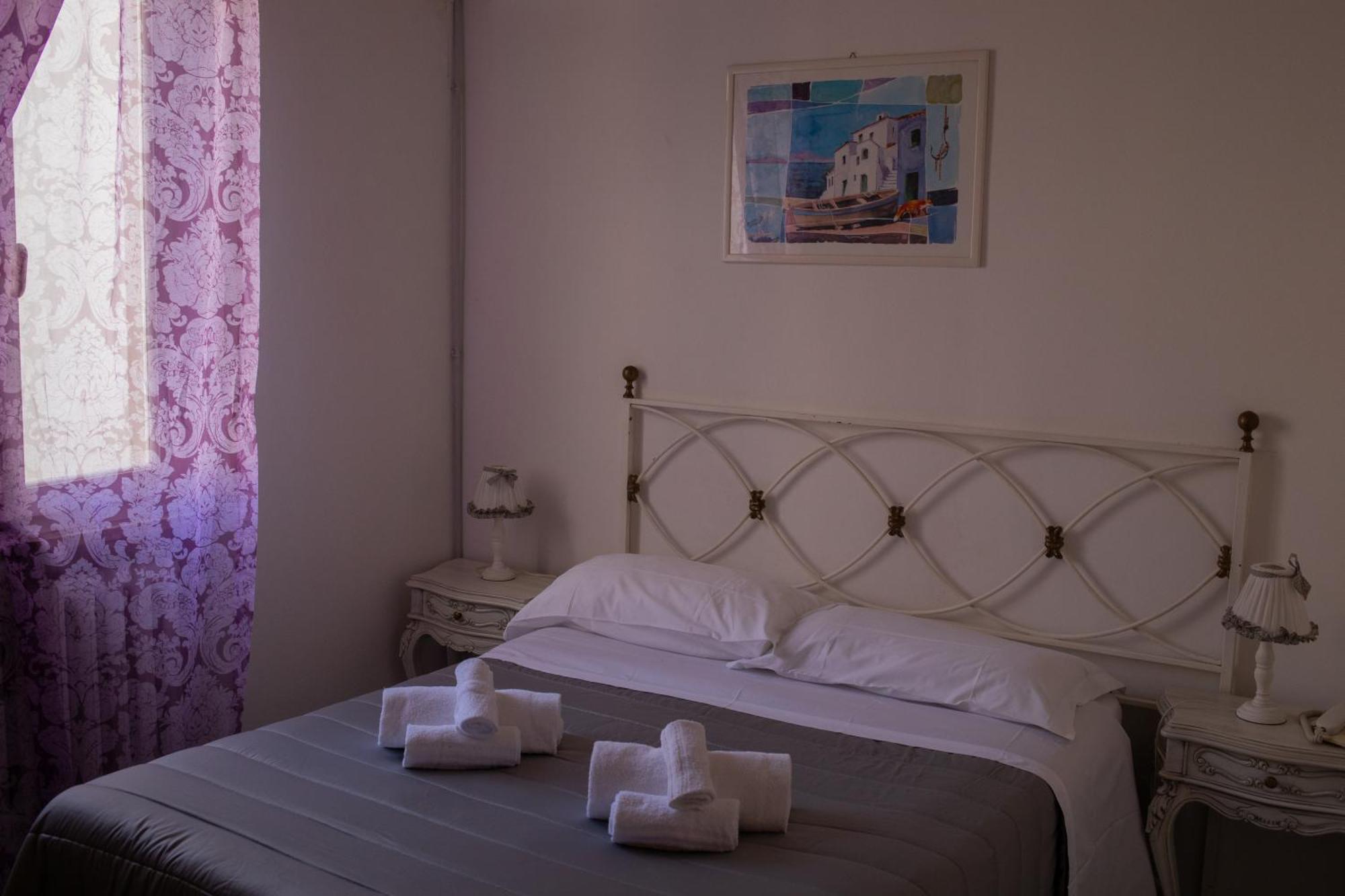 Hotel Ariston ปีออมบีโน ภายนอก รูปภาพ